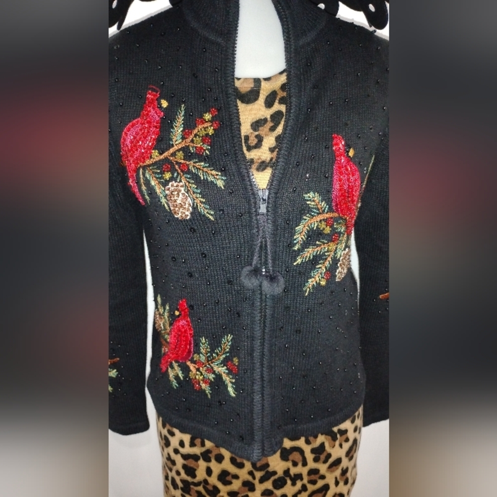 VINTAGE EMBROIDERED CARDINAL CARDIGAN